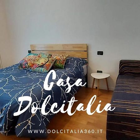 Апартаменти Casa Dolcitalia A Gardaland Con Piscina Ronchi  Екстер'єр фото